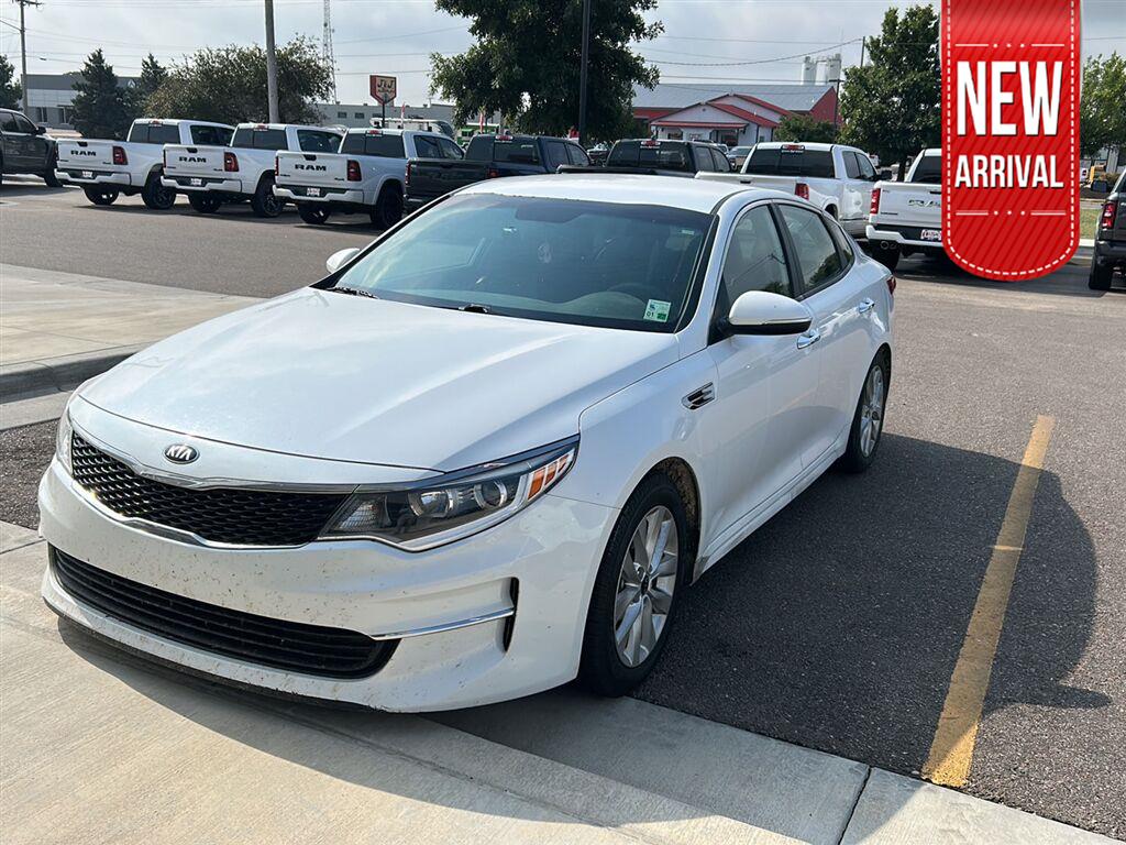 Snow White Pearl 2018 Kia Optima Sedan Front-Wheel Drive Automatic