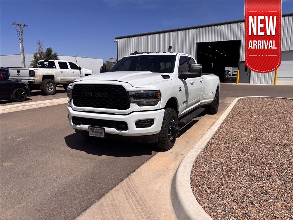 Bright White Clearcoat 2024 RAM 3500 Pickup Truck Four-Wheel Drive 6-Speed Automatic