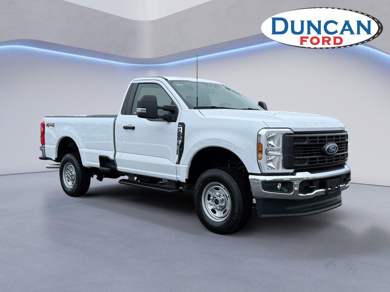 Oxford White 2026 Ford F-250 Super Duty XL Regular Cab LB 4WD Pickup Truck Four-Wheel Drive Automatic