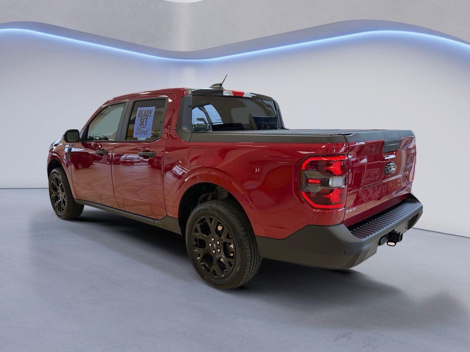 View vehicle photo 4