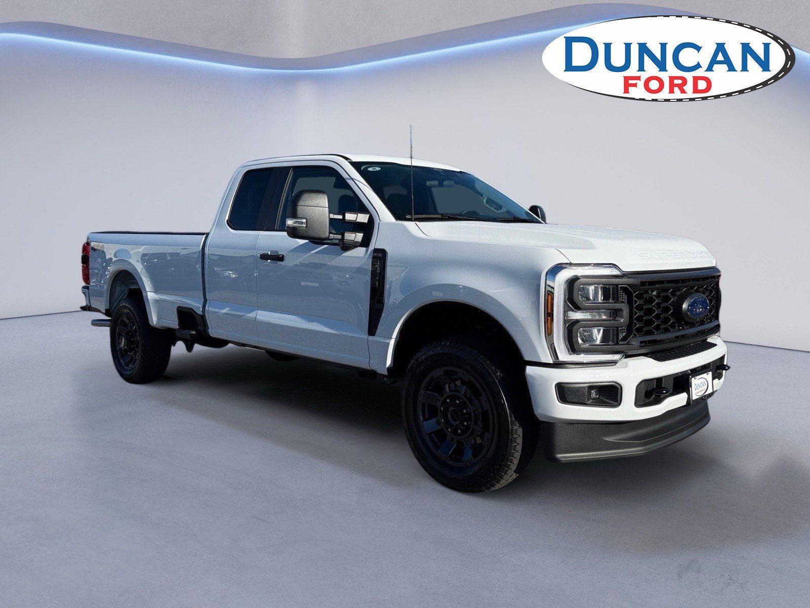 2026 Ford F-350 Super Duty XL SuperCab 4WD