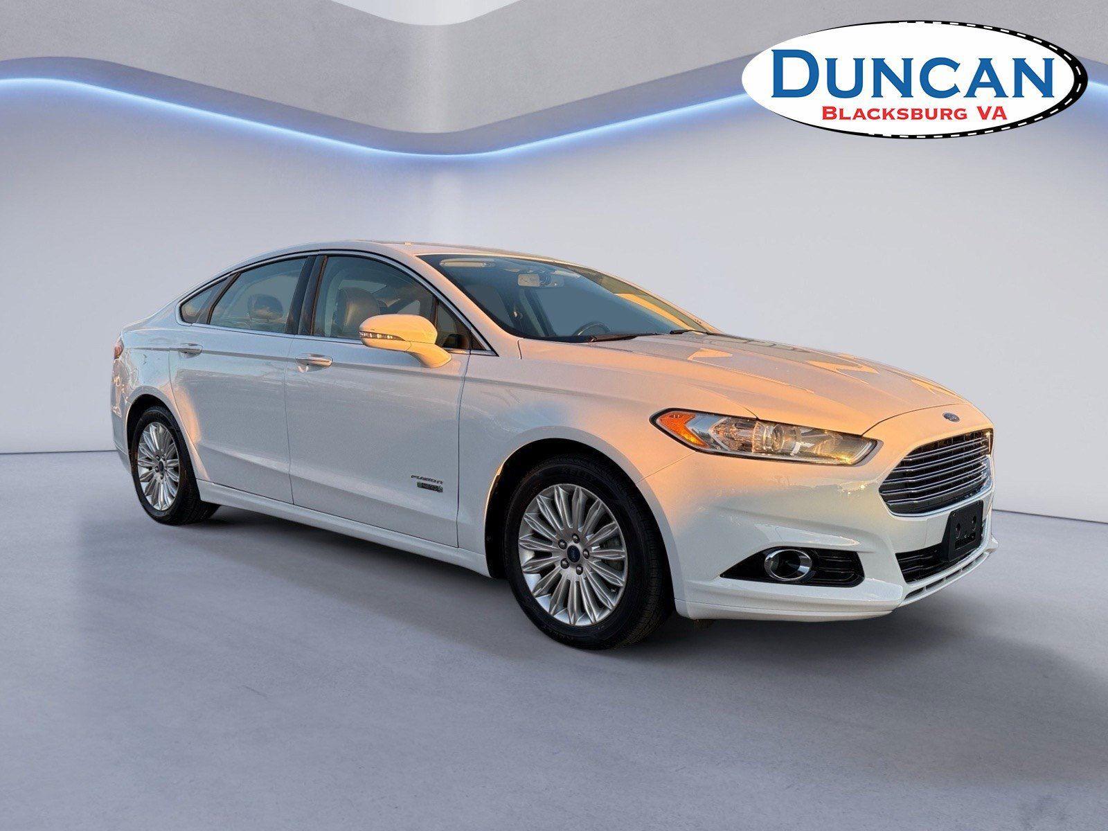 Oxford White 2013 Ford Fusion Energi Titanium Sedan Front-Wheel Drive Continuously Variable Transmission