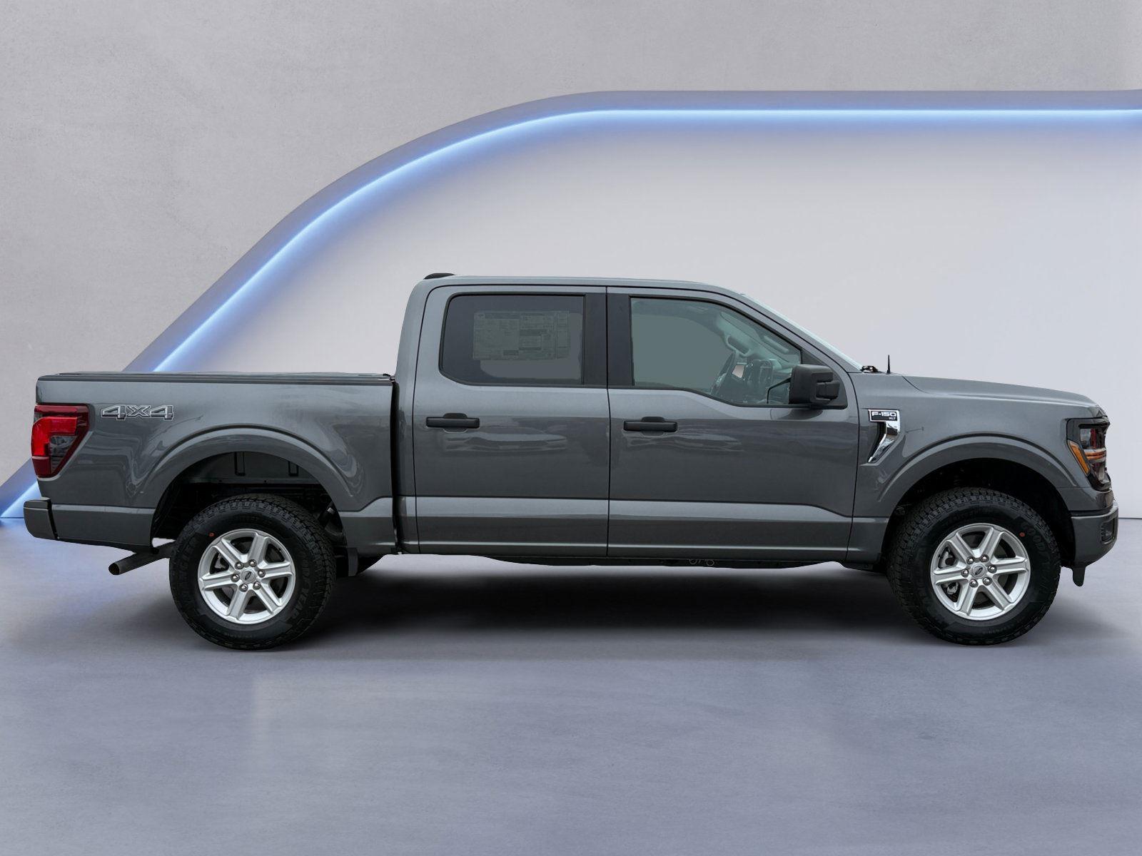 View vehicle photo 2