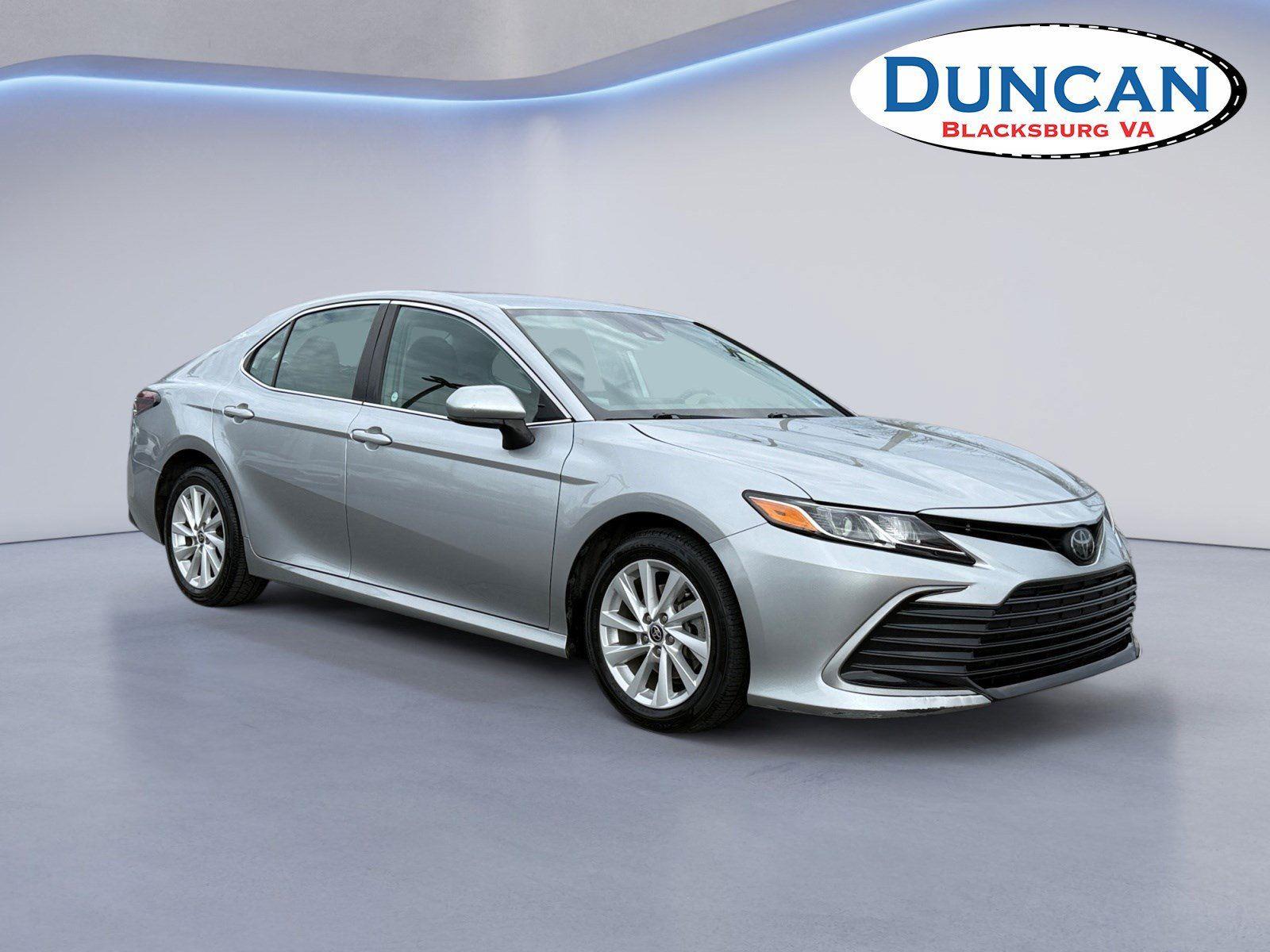 2021 Toyota Camry LE FWD