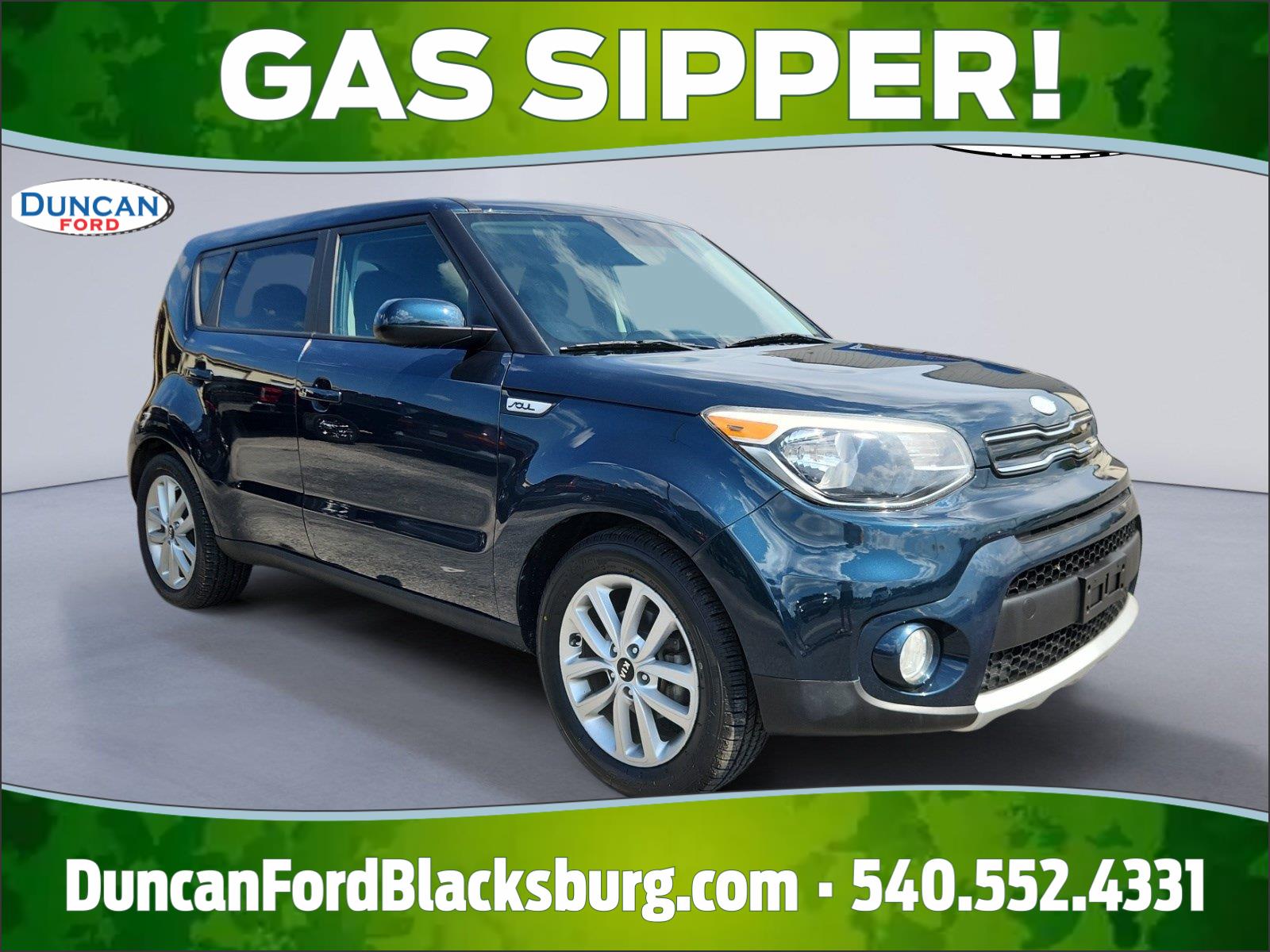 Mysterious Blue 2017 Kia Soul Wagon 6-Speed Automatic