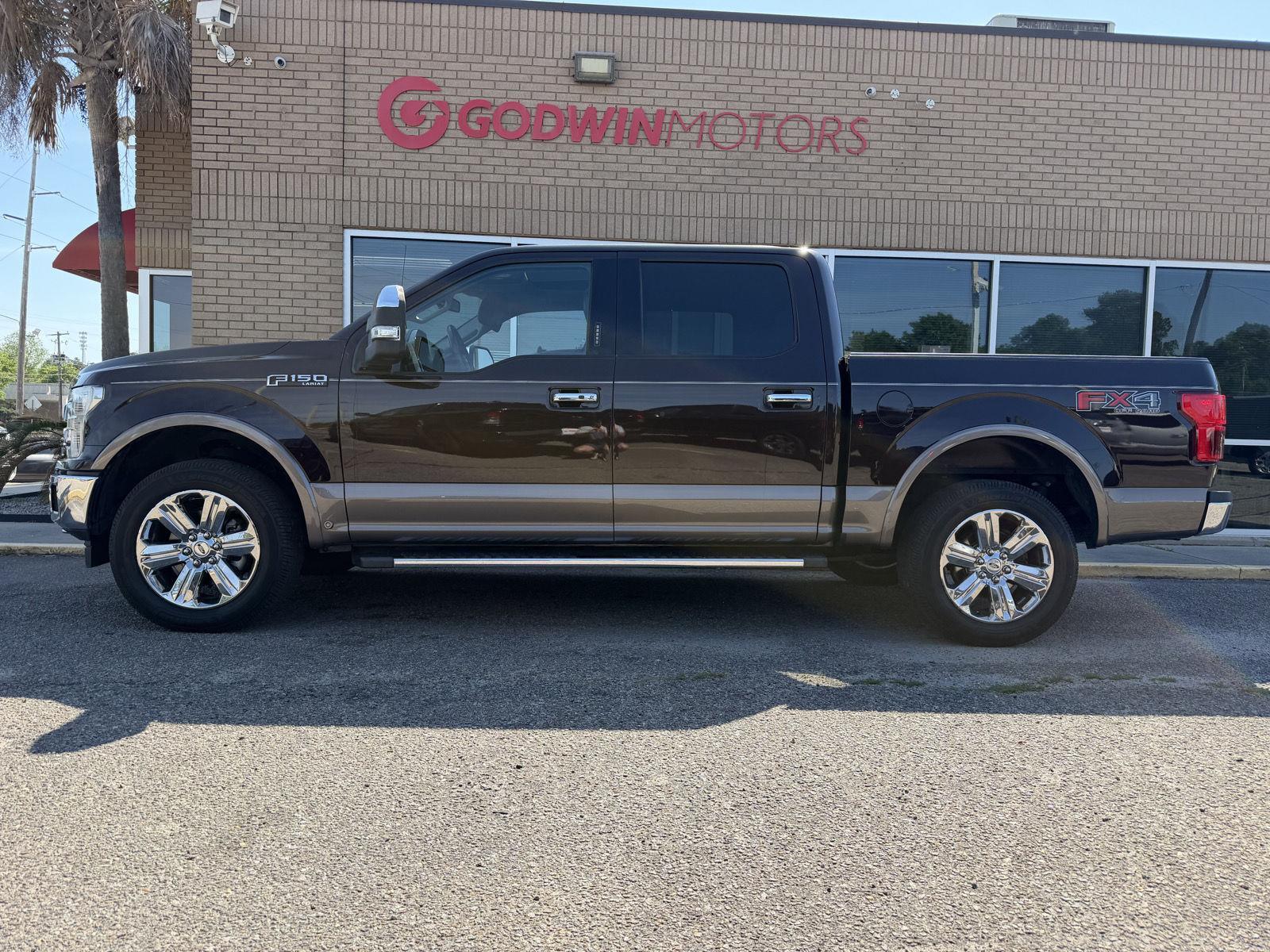 View vehicle photo 2