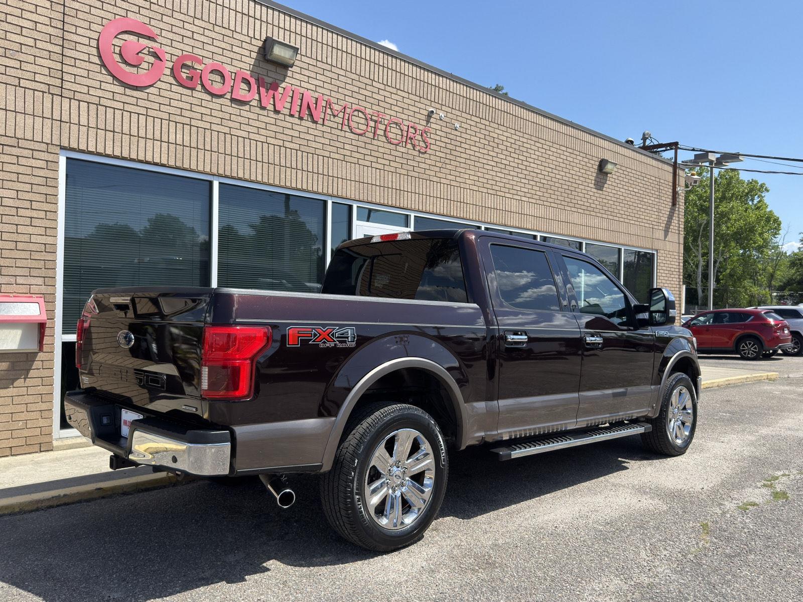 View vehicle photo 6