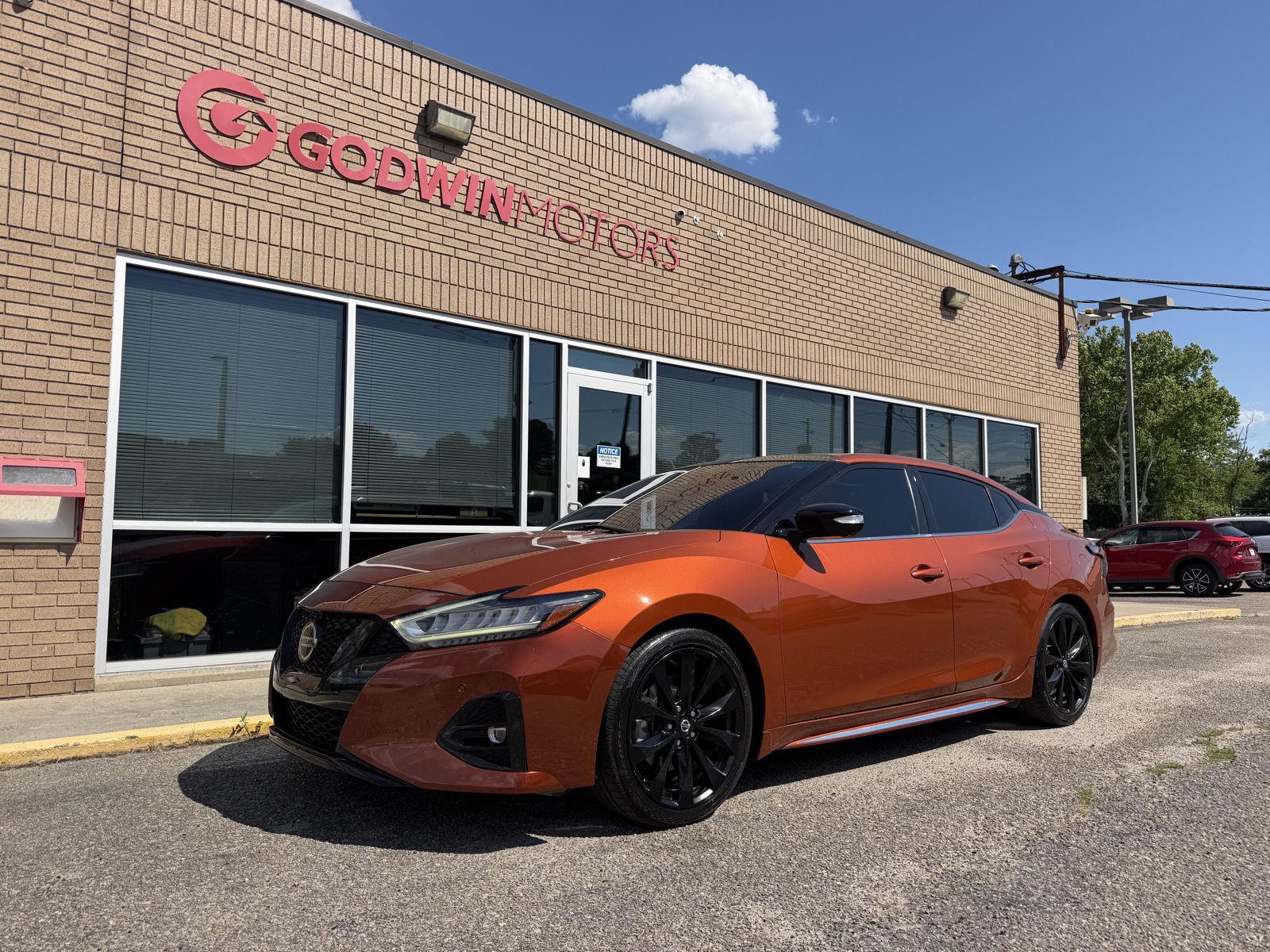 Sunset Drift Chromaflair 2021 Nissan Maxima SR FWD Sedan Front-Wheel Drive Continuously Variable Transmission