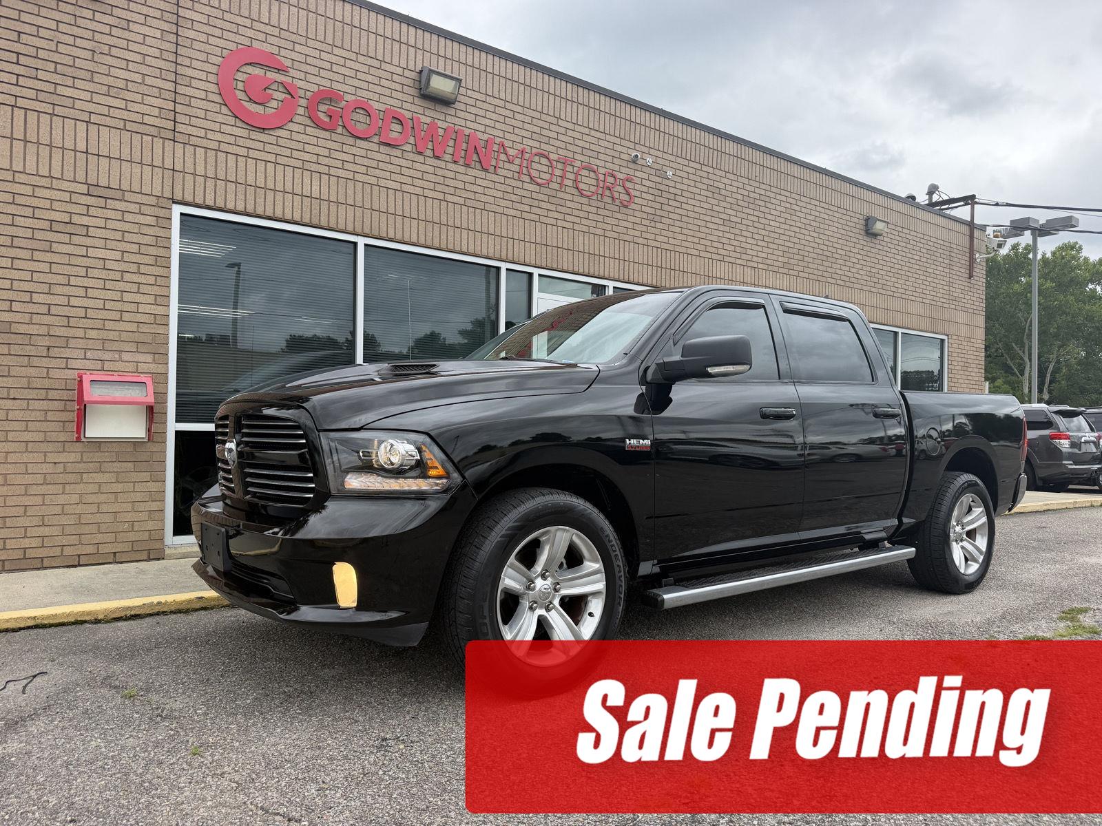 2013 RAM 1500 Sport Crew Cab RWD   