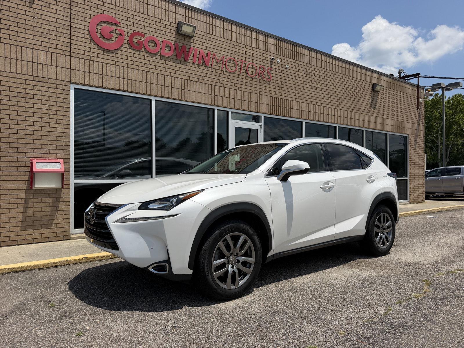 Eminent White Pearl 2015 Lexus NX SUV / Crossover Front-Wheel Drive Automatic