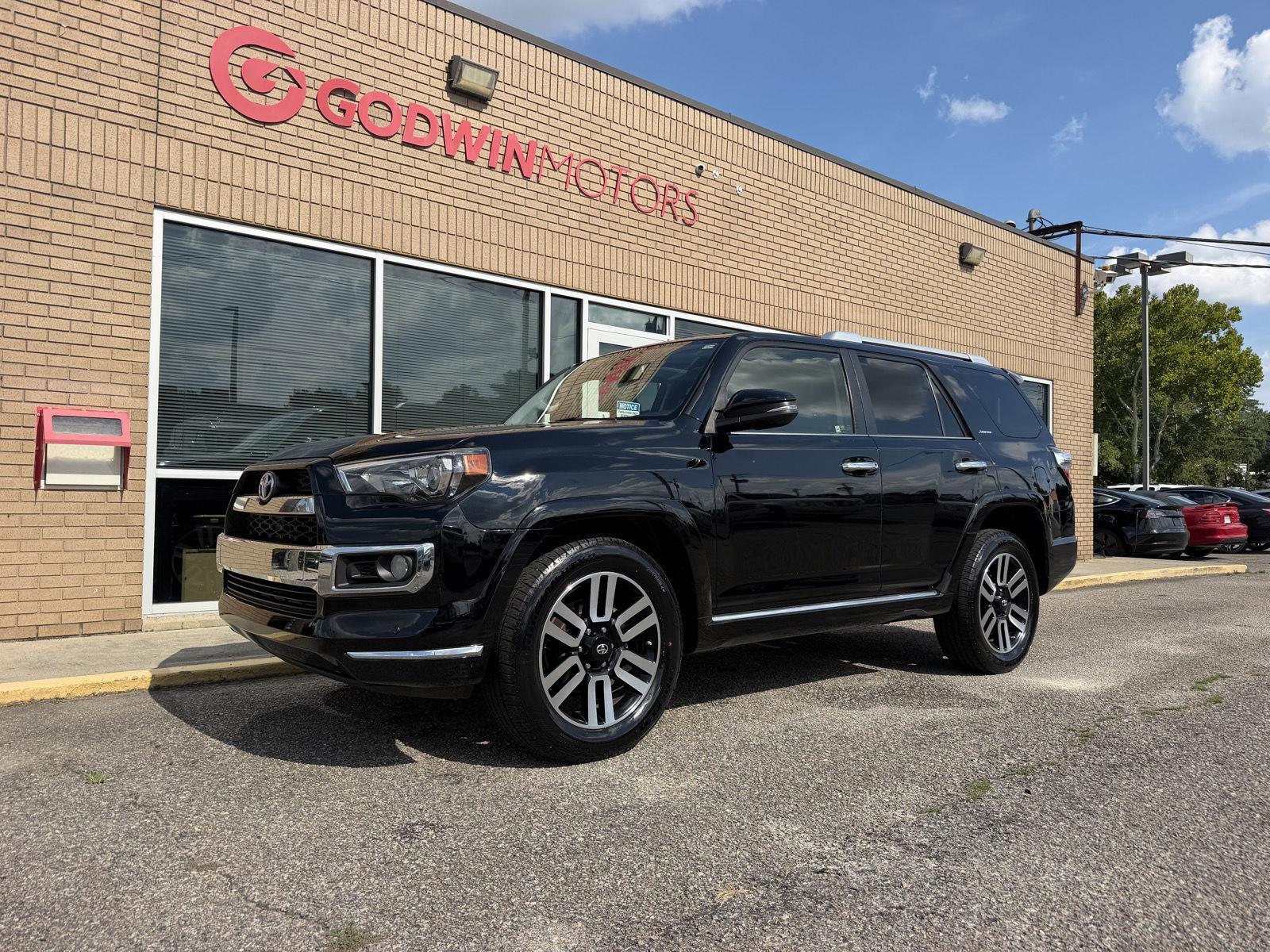 Attitude Black Metallic 2015 Toyota 4Runner SUV / Crossover 4X2 5-Speed Automatic