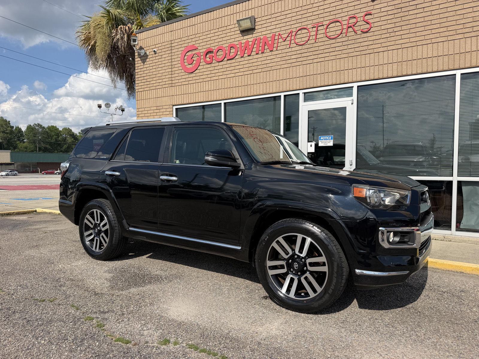View vehicle photo 6