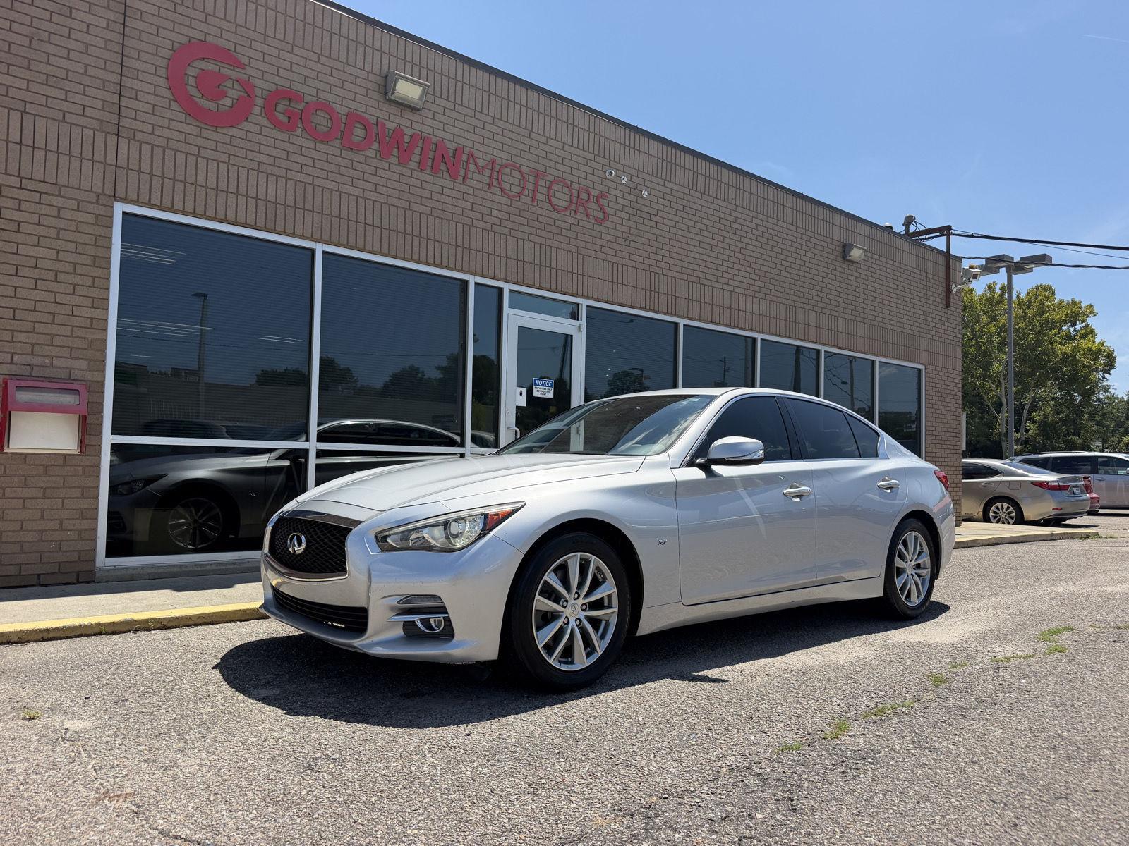 2015 INFINITI Q50 3.7 Premium RWD