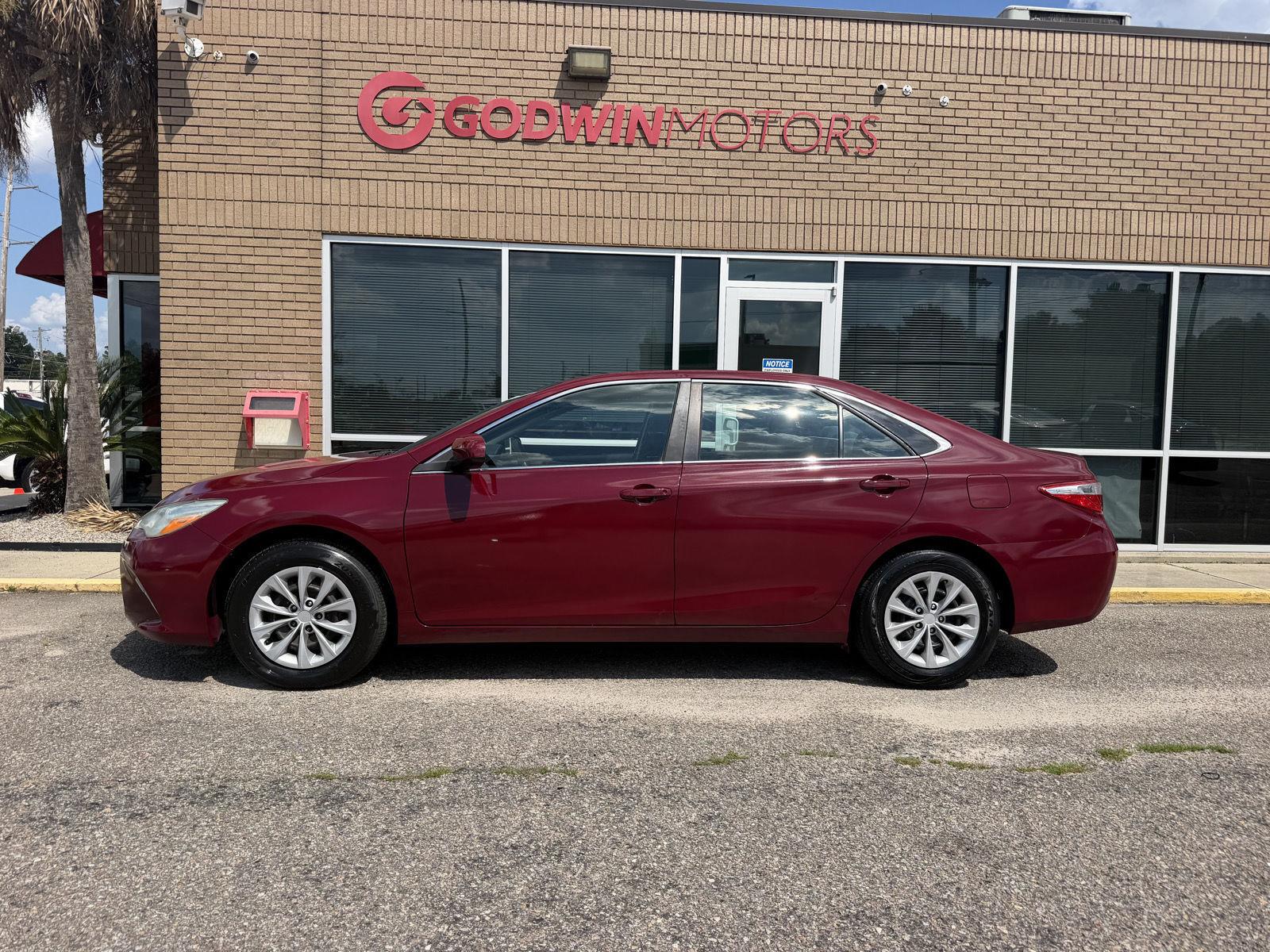 View vehicle photo 2