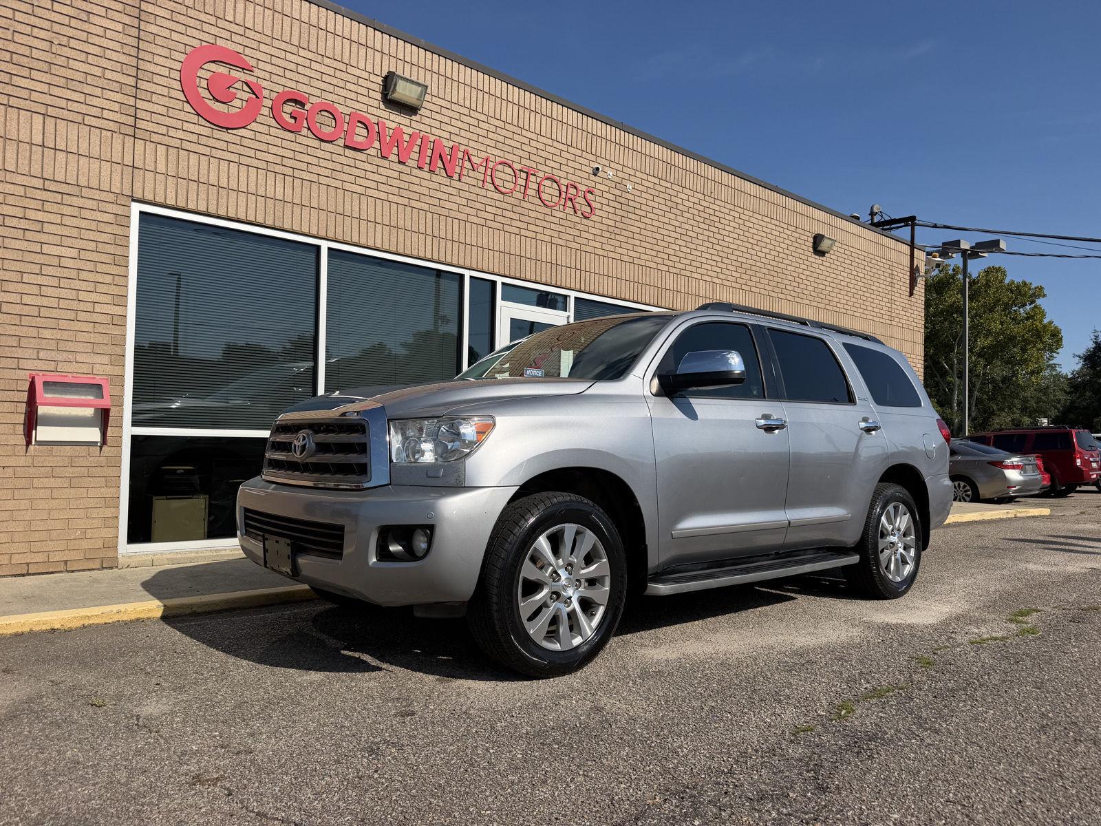 Silver Sky Metallic 2013 Toyota Sequoia SUV / Crossover 4X2 6-Speed Automatic