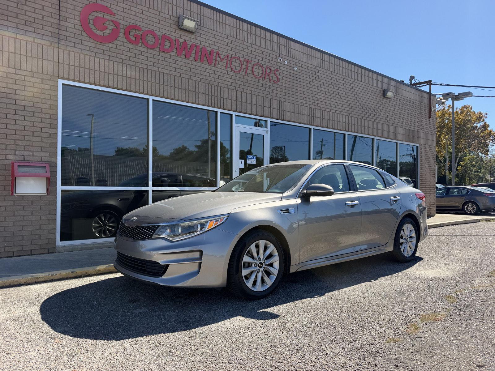 Titanium Silver 2016 Kia Optima Sedan Front-Wheel Drive 6-Speed Automatic