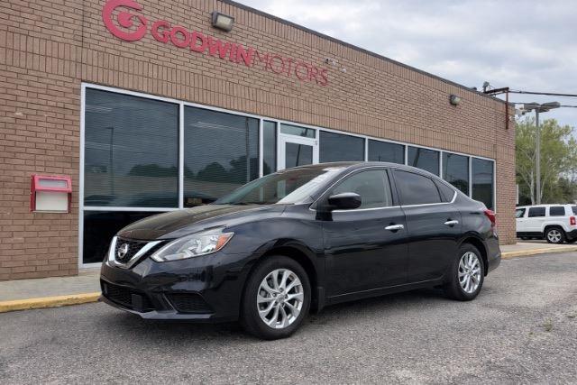 2018 Nissan Sentra SV FWD Negro (Super Black) Sedán Tracción delantera Transmisión variable continua