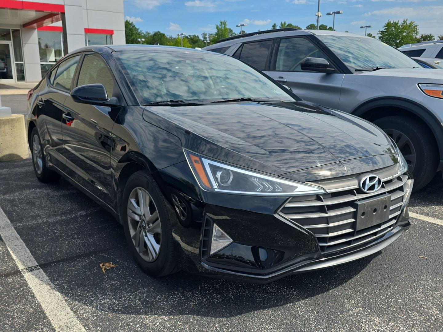 Phantom Black 2020 Hyundai Elantra Sedan Front-Wheel Drive Continuously Variable Transmission