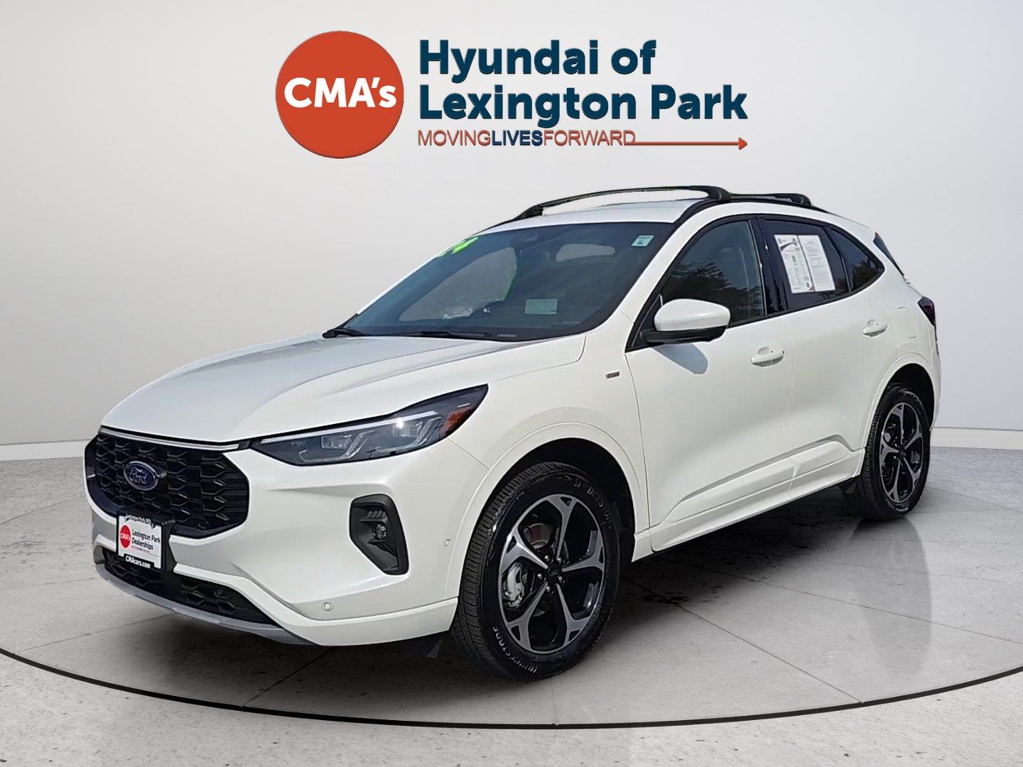 Star White Metallic Tri-Coat 2024 Ford Escape SUV / Crossover All-Wheel Drive 8-Speed Automatic