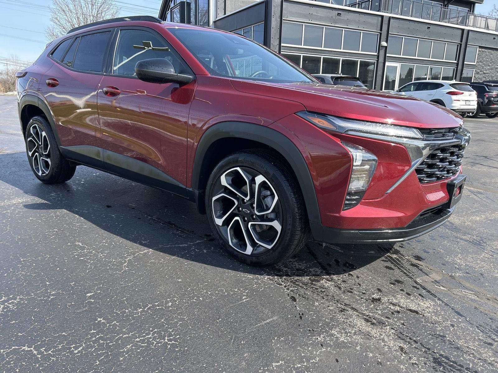 2025 Chevrolet Trax RS with 2RS FWD