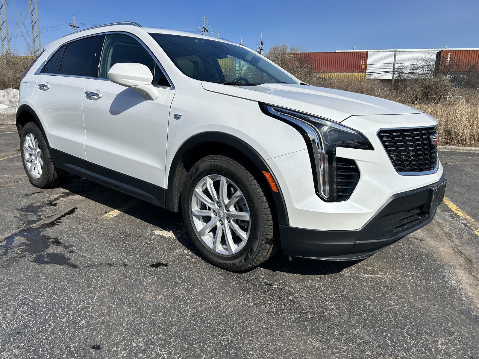 2022 Cadillac XT4 Luxury AWD