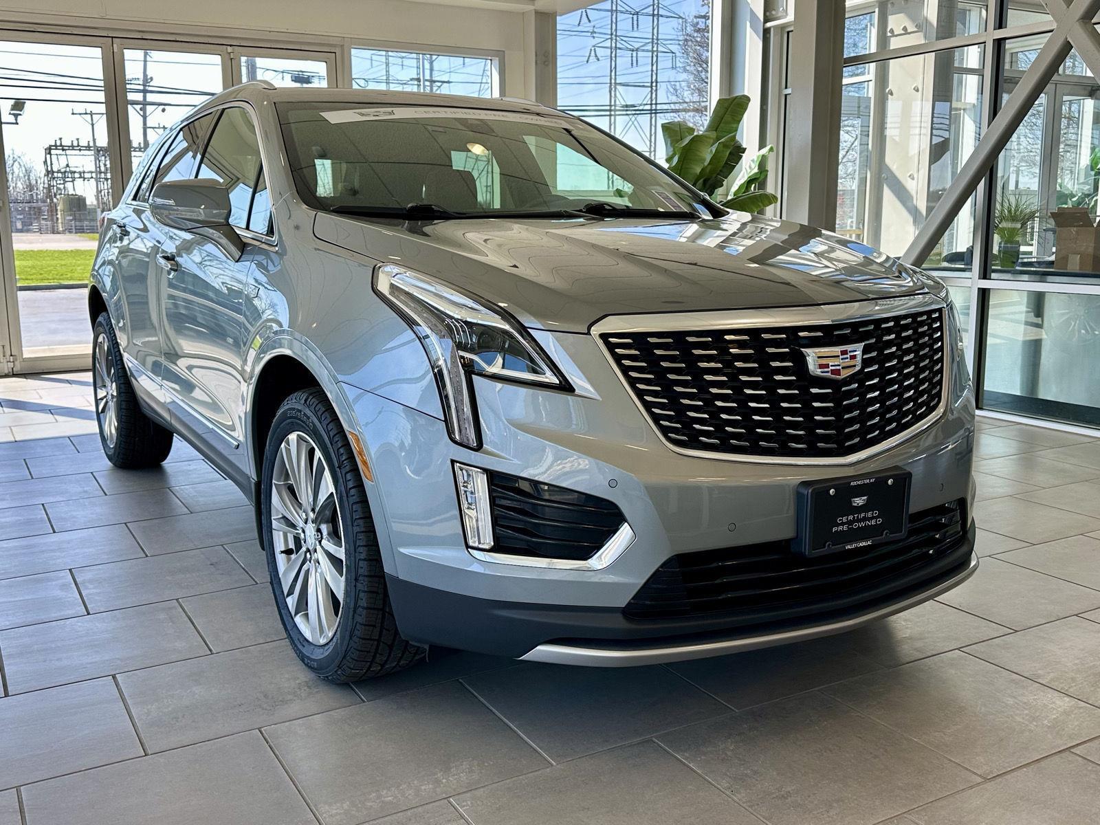 Argent Silver Metallic 2023 Cadillac XT5 Premium Luxury AWD SUV / Crossover Four-Wheel Drive 9-Speed Automatic