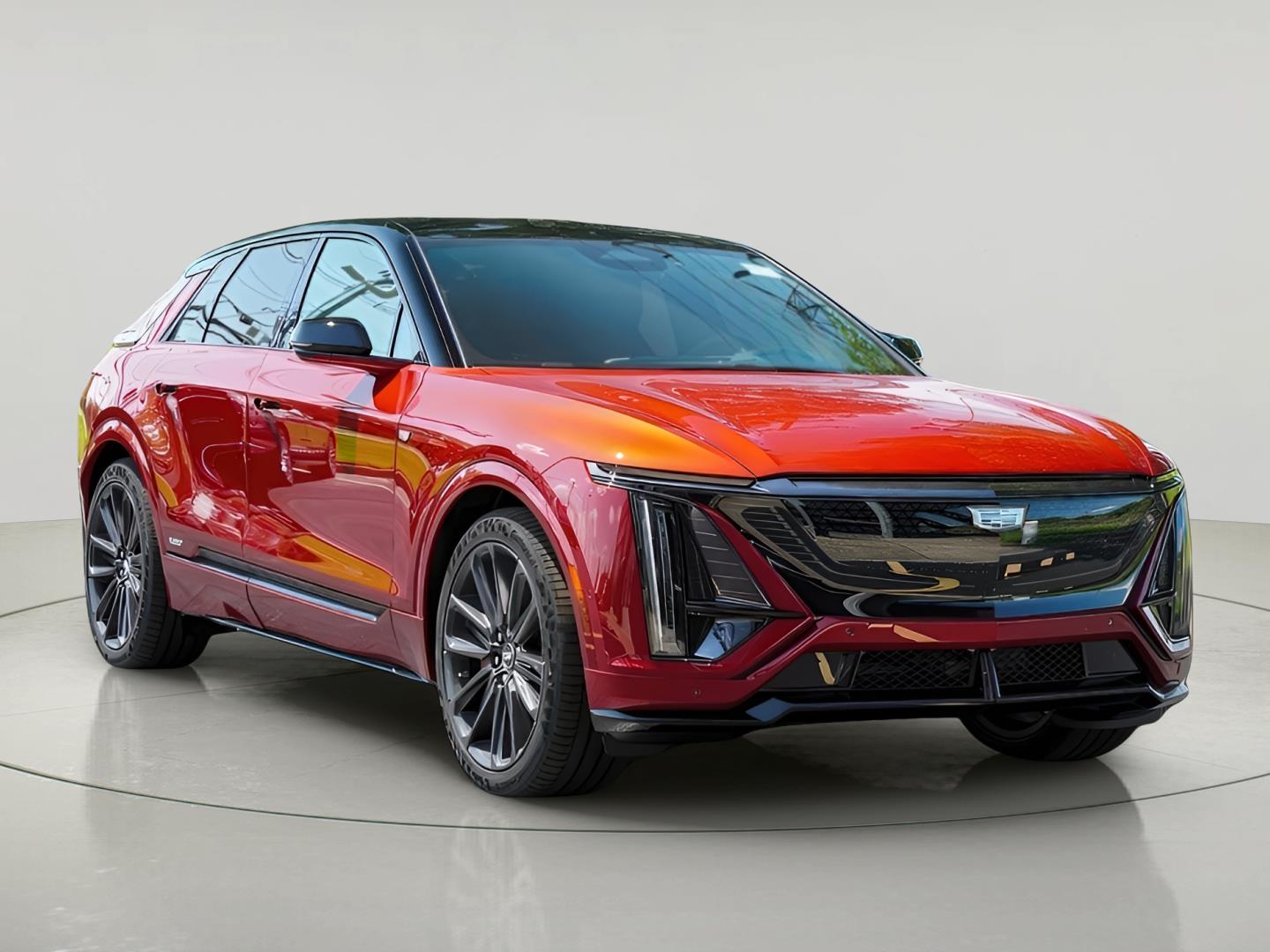 2026 Cadillac LYRIQ-V AWD