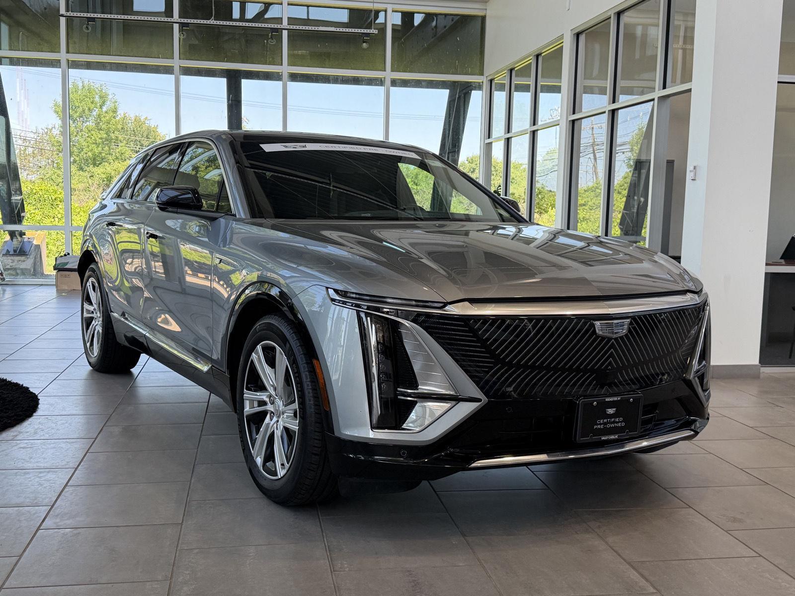 Argent Silver Metallic 2024 Cadillac LYRIQ SUV / Crossover All-Wheel Drive Automatic