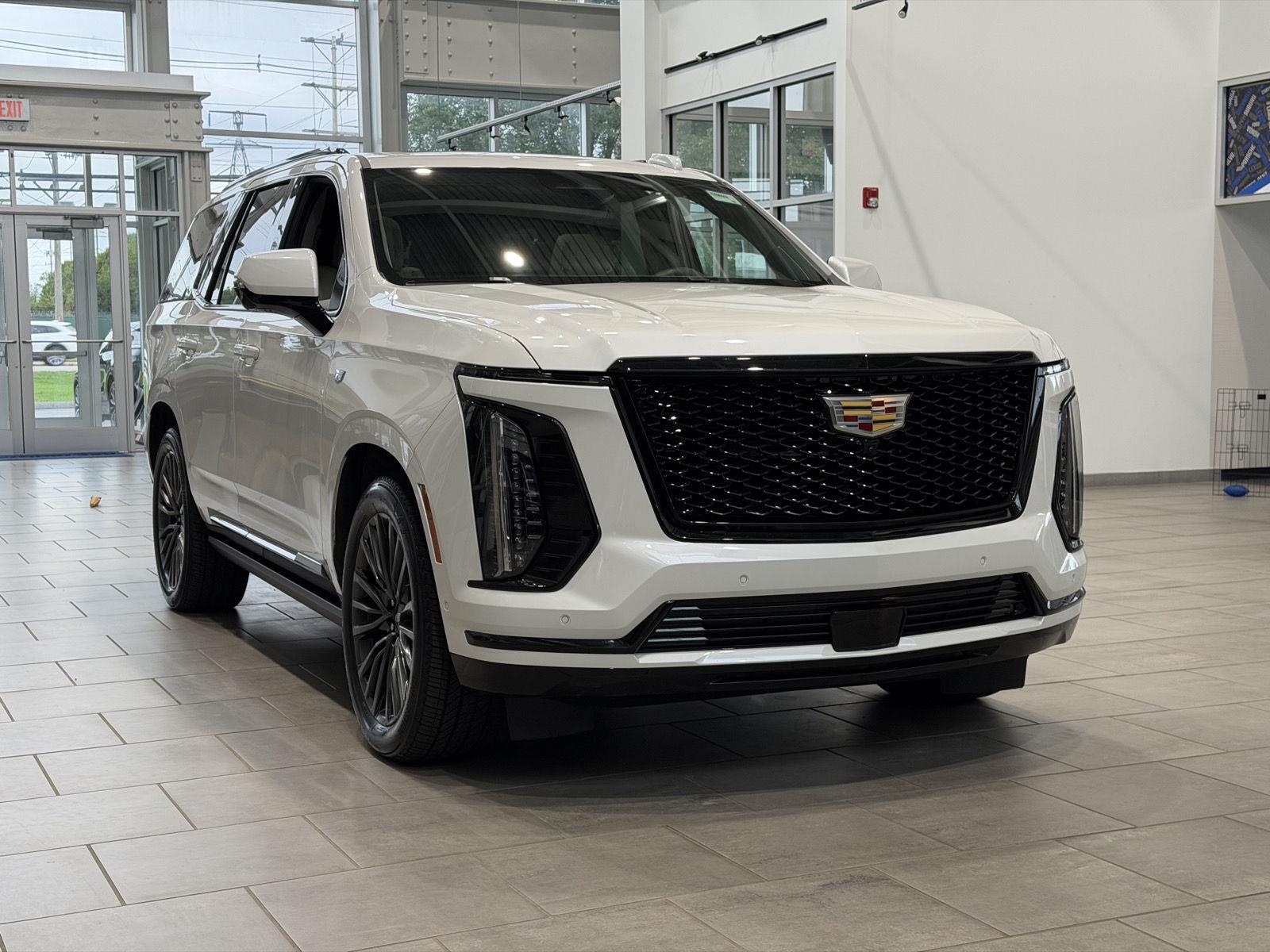 Crystal White Tricoat 2025 Cadillac Escalade SUV / Crossover Four-Wheel Drive Automatic