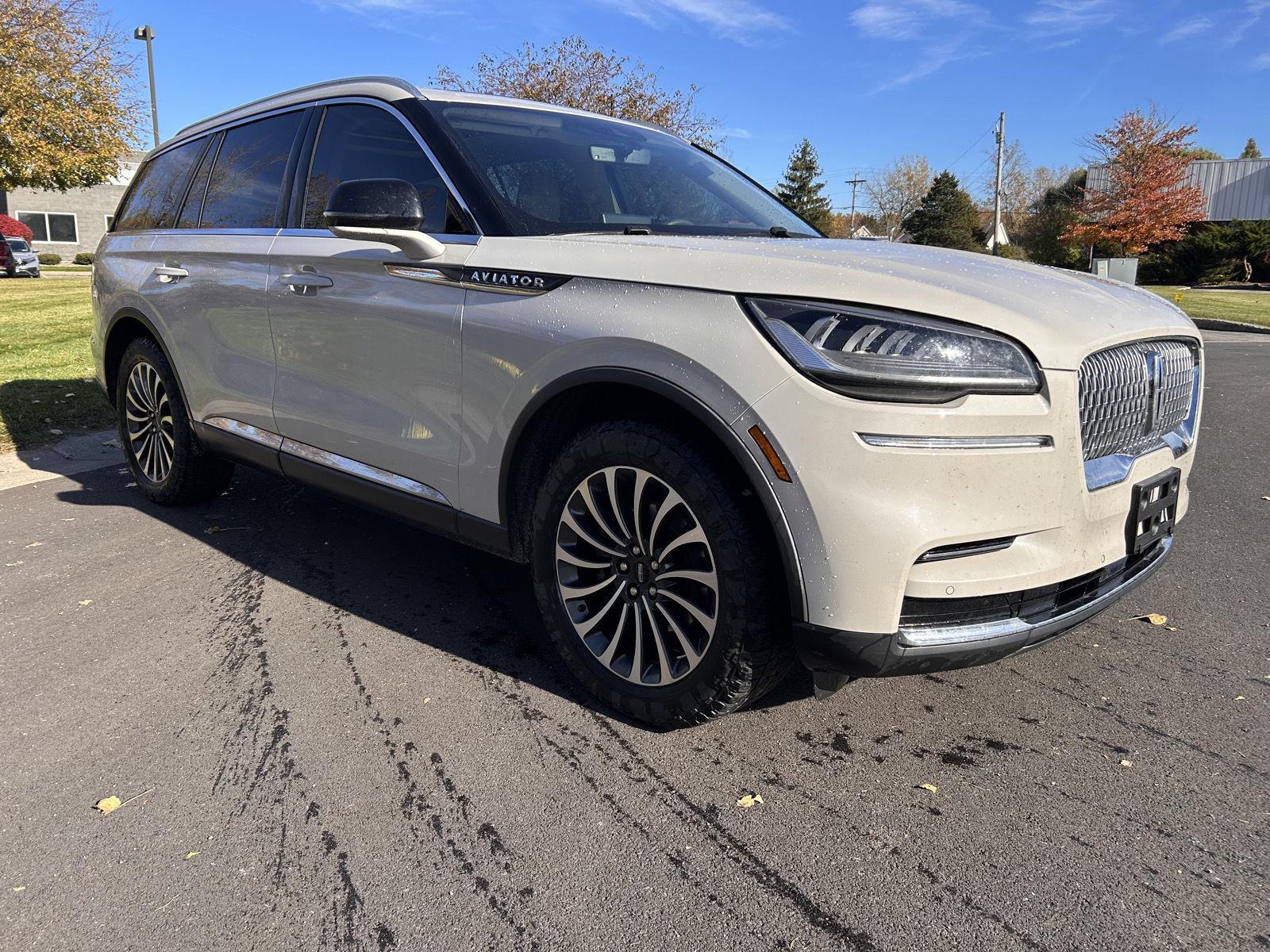2022 Lincoln Aviator Standard AWD