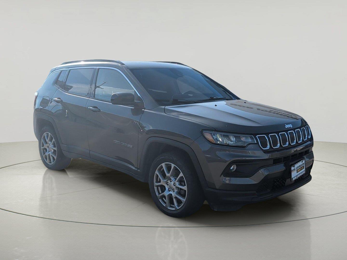 2022 Jeep Compass Latitude Lux 4WD