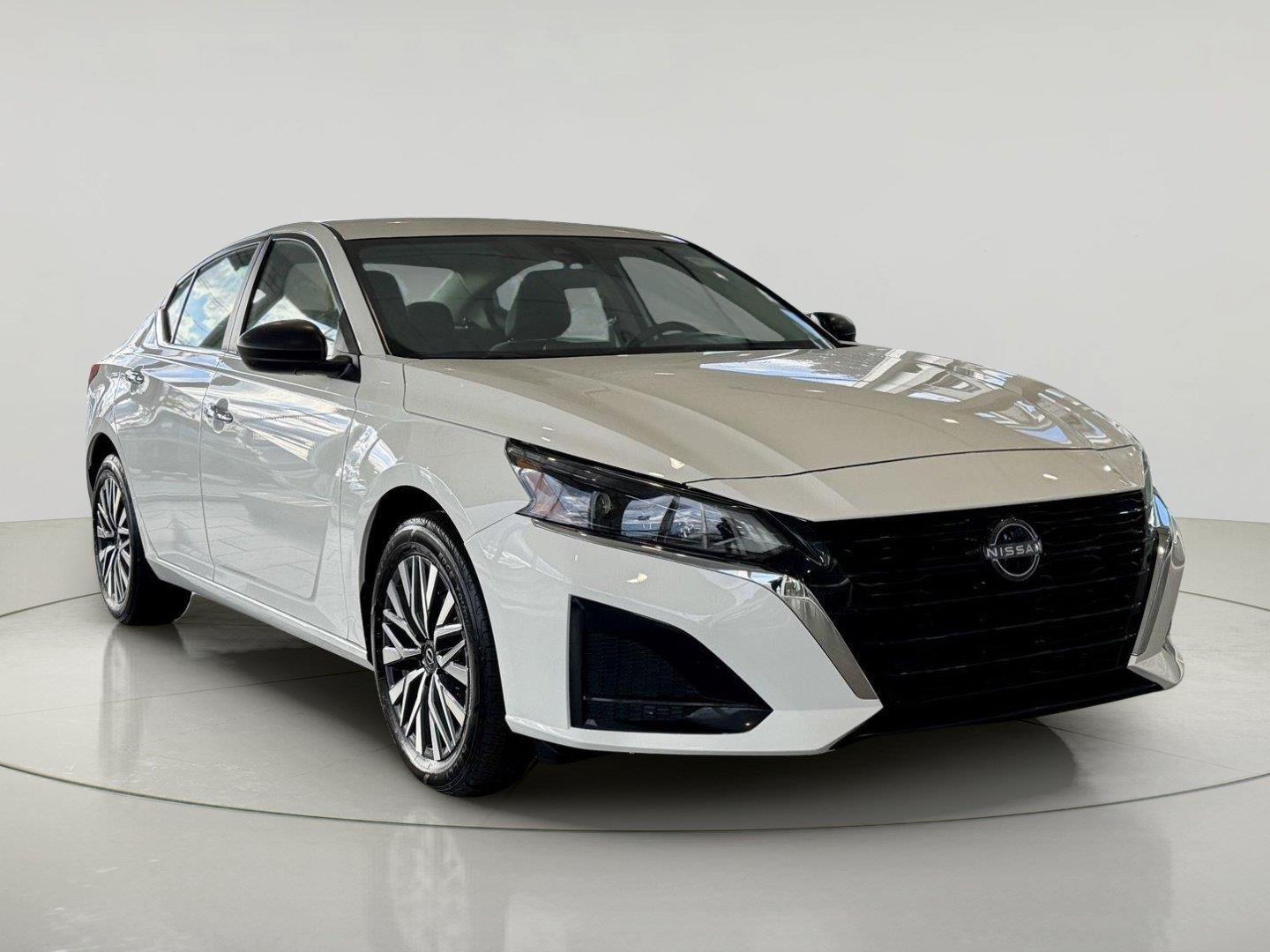 2025 Nissan Altima 2.5 SV AWD