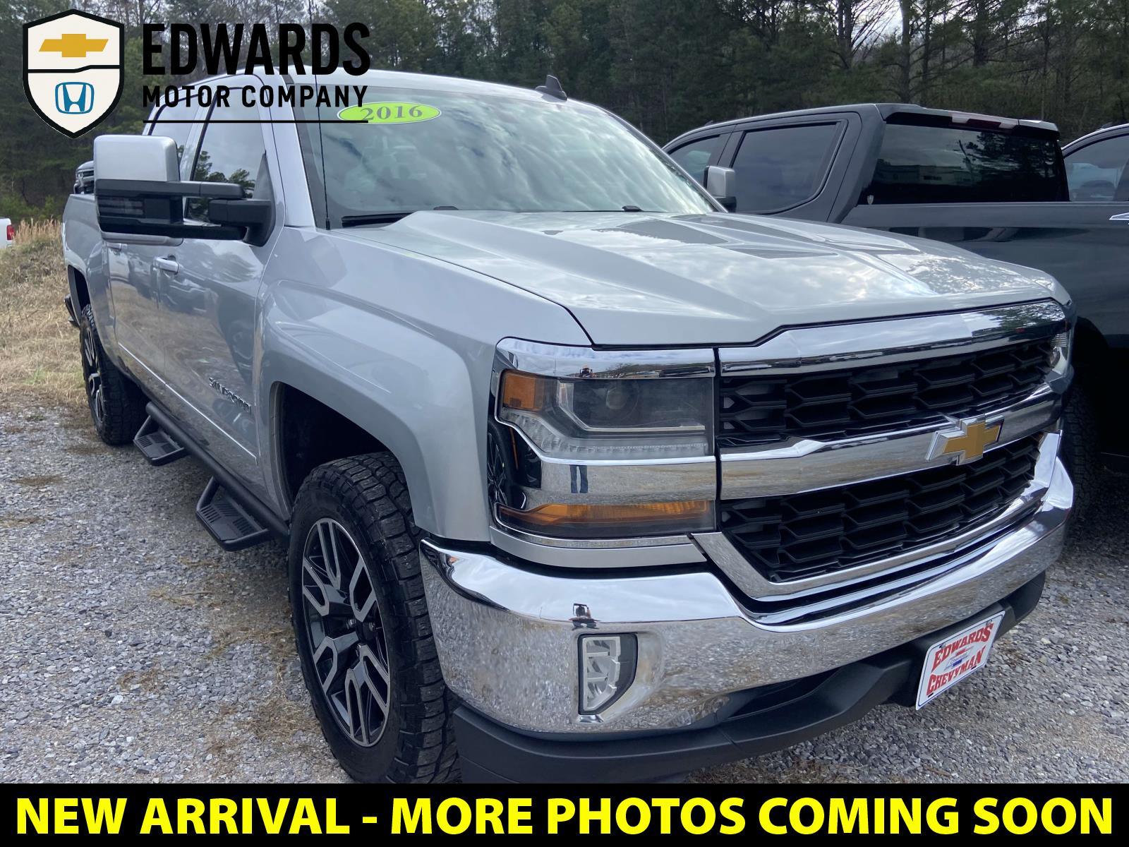 2016 Chevrolet Silverado 1500 LT Crew Cab RWD