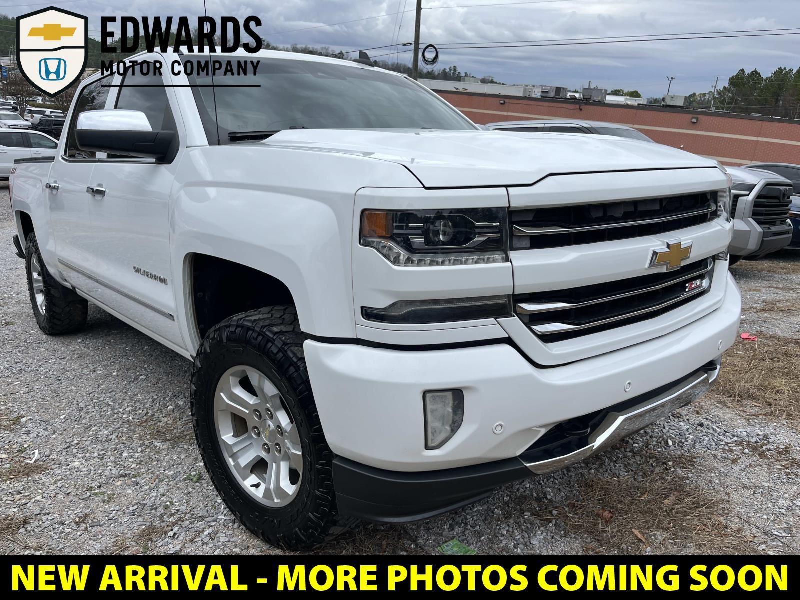 2017 Chevrolet Silverado 1500 LTZ Crew Cab 4WD