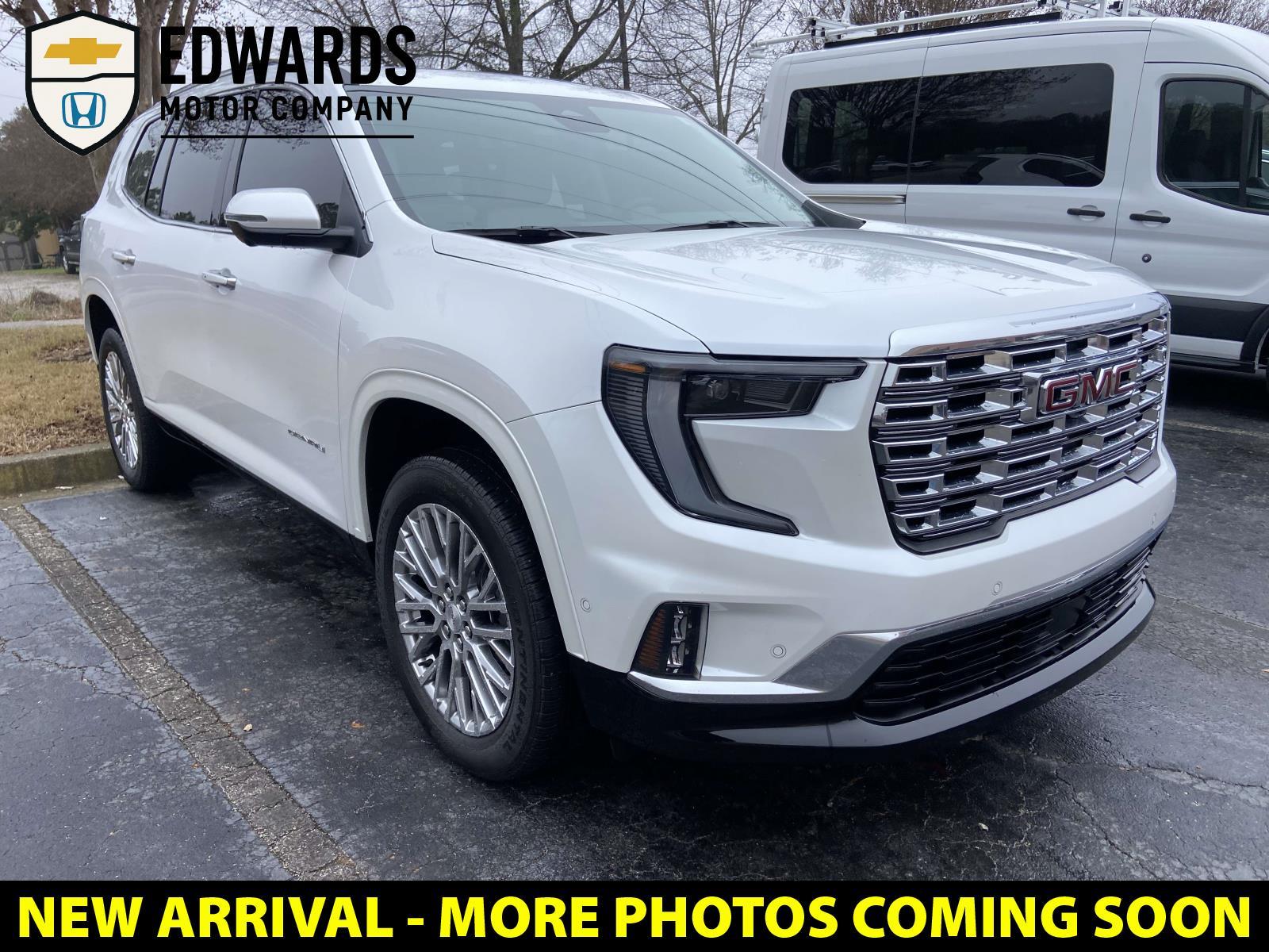 2024 GMC Acadia Denali FWD
