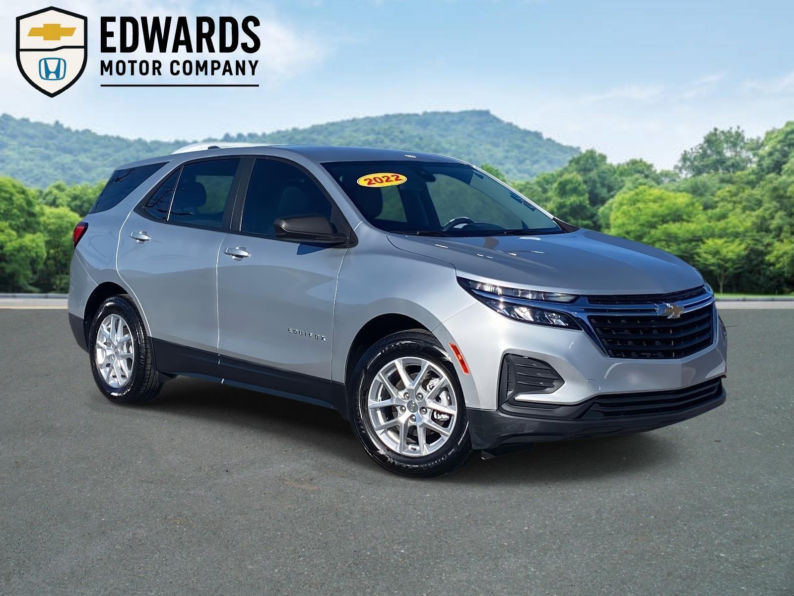 2022 Chevrolet Equinox LS FWD with 1LS