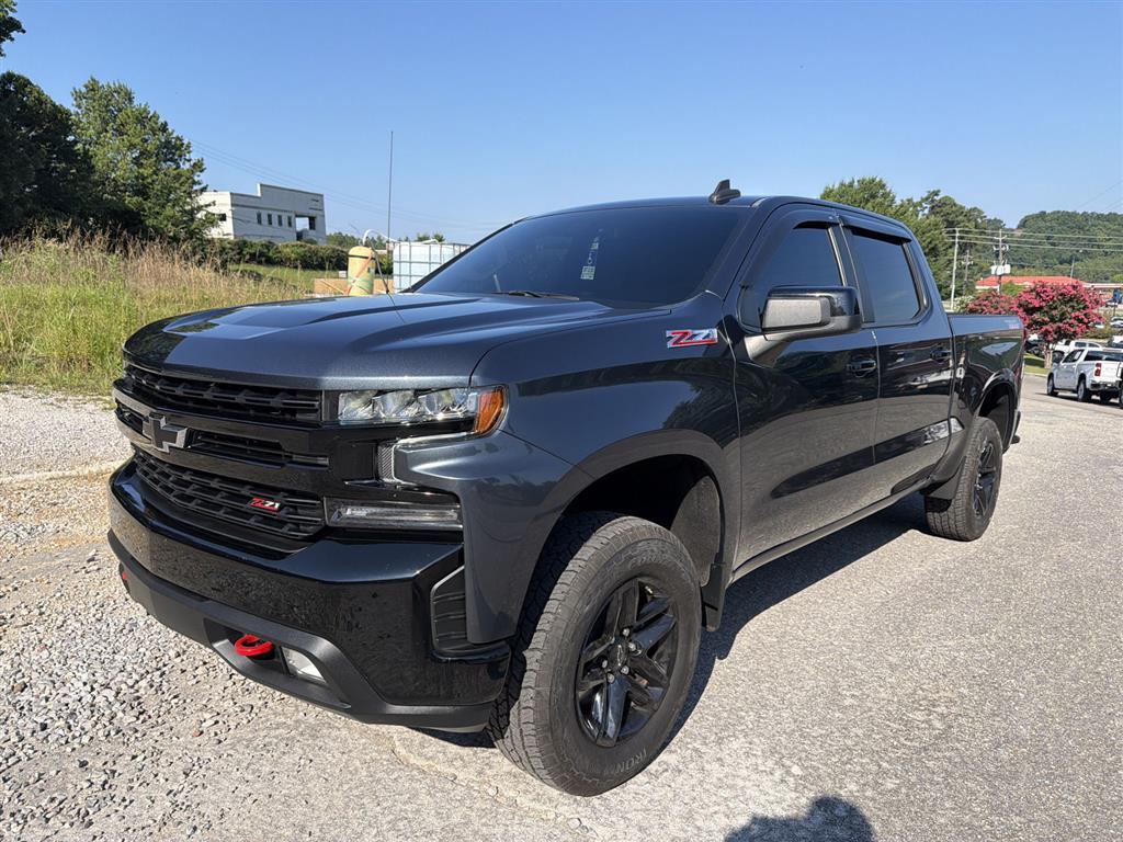 Shadow Gray Metallic 2021 Chevrolet Silverado 1500 Pickup Truck Four-Wheel Drive Automatic