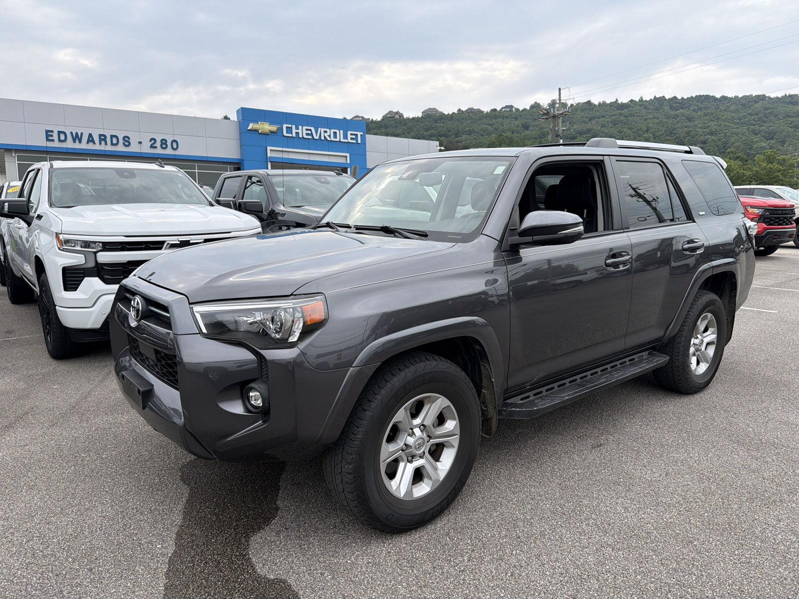 Magnetic Gray Metallic 2021 Toyota 4Runner SUV / Crossover Four-Wheel Drive Automatic