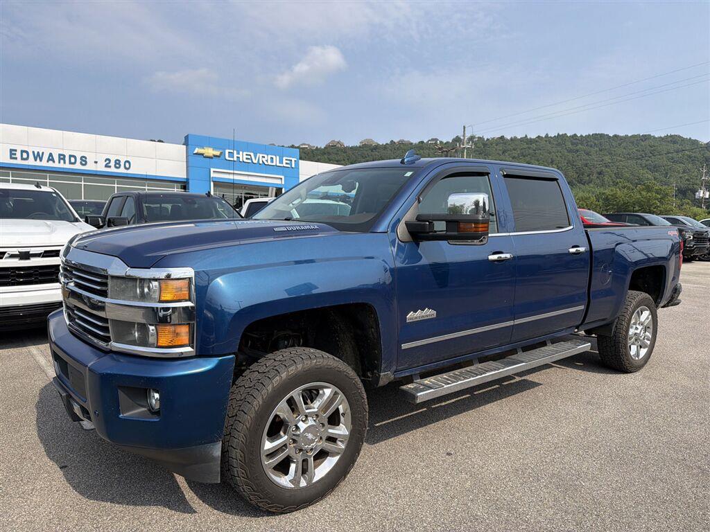 Deep Ocean Blue Metallic 2015 Chevrolet Silverado 2500HD Pickup Truck Four-Wheel Drive 6-Speed Automatic