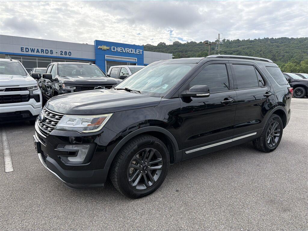 Shadow Black 2017 Ford Explorer SUV / Crossover Front-Wheel Drive 6-Speed Automatic