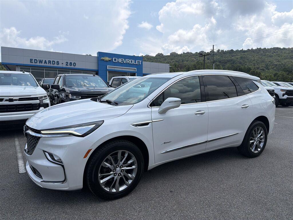 White Frost Tricoat 2022 Buick Enclave SUV / Crossover Four-Wheel Drive 9-Speed Automatic