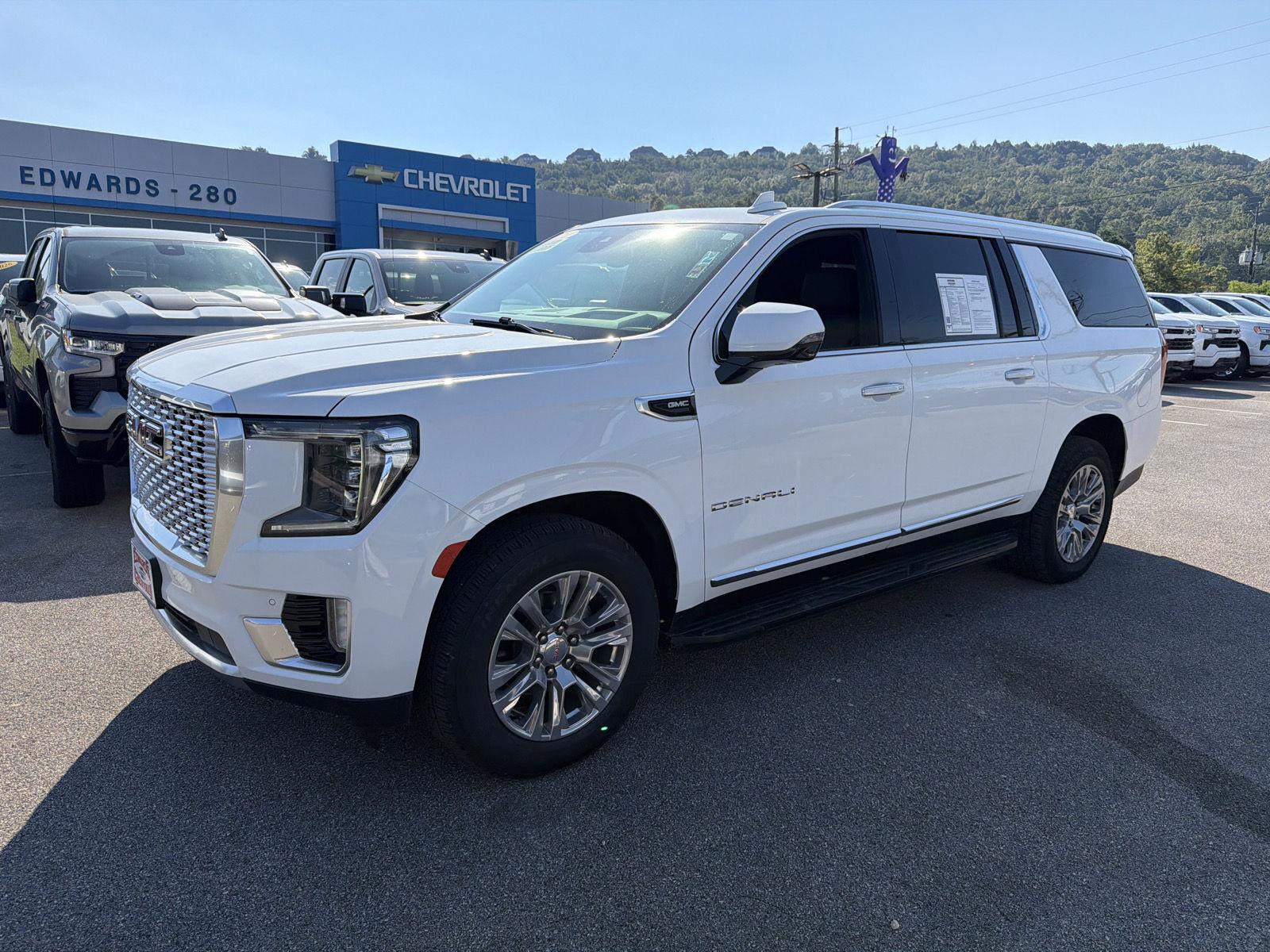 Summit White 2024 GMC Yukon XL SUV / Crossover 4X2 Automatic