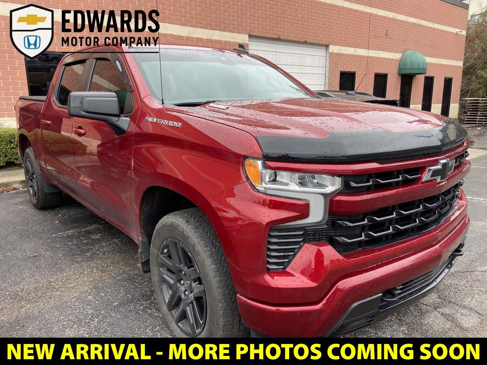 2023 Chevrolet Silverado 1500 RST Crew Cab 4WD