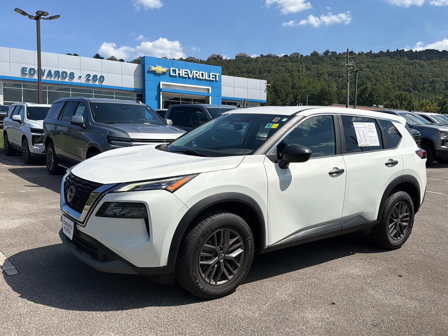 2023 Nissan Rogue S FWD
