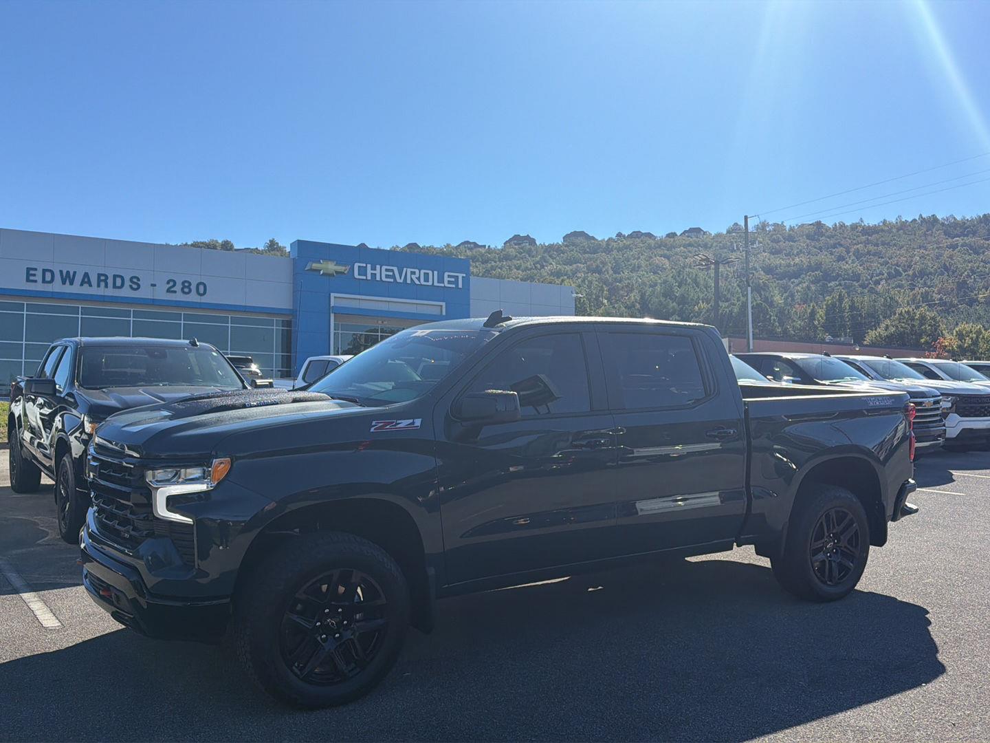 2026 Chevrolet Silverado 1500 LT Trail Boss Crew Cab 4WD