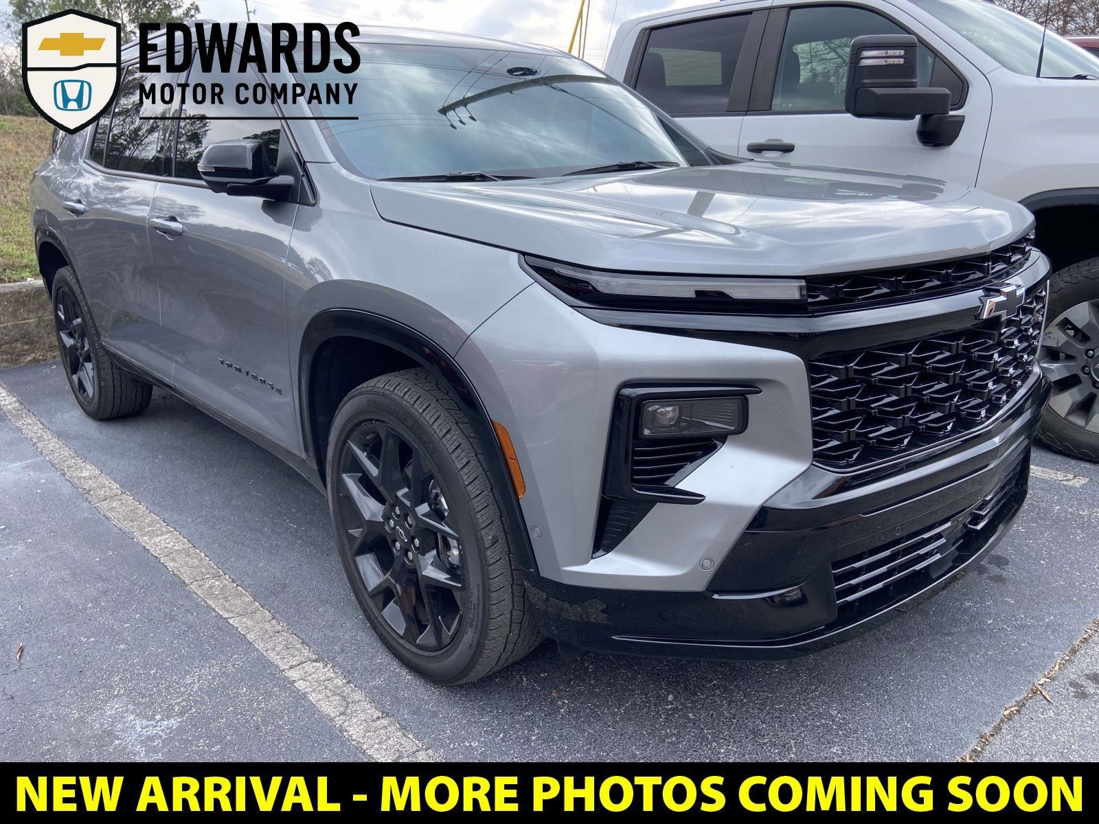 2024 Chevrolet Traverse RS FWD