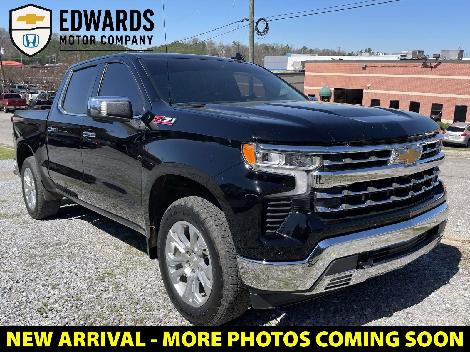 2024 Chevrolet Silverado 1500 LTZ Crew Cab 4WD