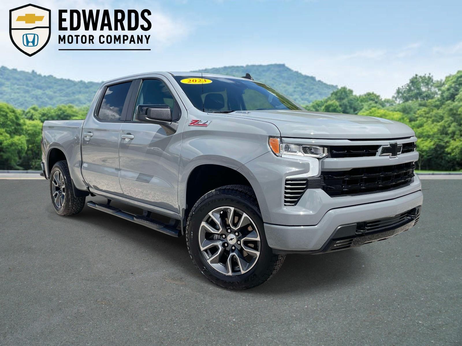 Slate Gray Metallic 2024 Chevrolet Silverado 1500 RST Crew Cab 4WD Pickup Truck Four-Wheel Drive Automatic