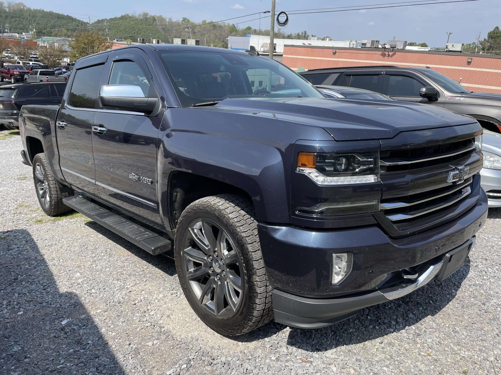 2018 Chevrolet Silverado 1500 LTZ Crew Cab 4WD