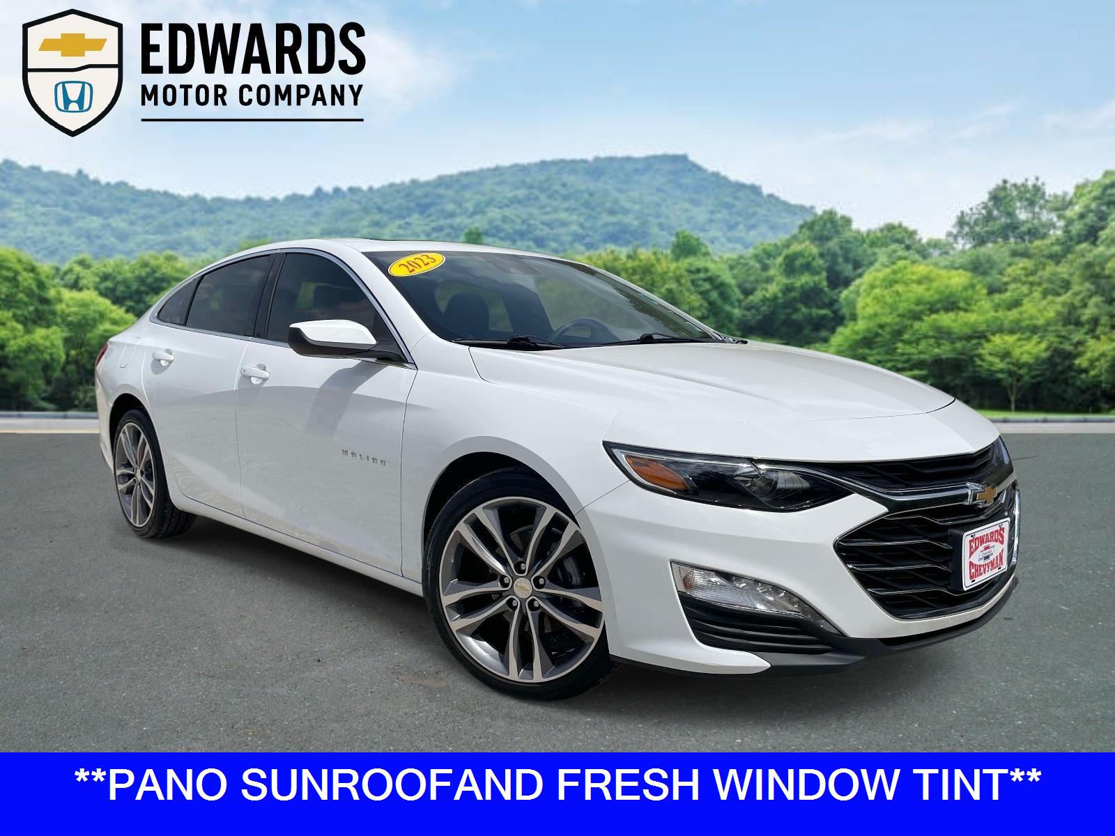 Summit White 2023 Chevrolet Malibu LT with 1LT FWD Sedan Front-Wheel Drive Continuously Variable Transmission